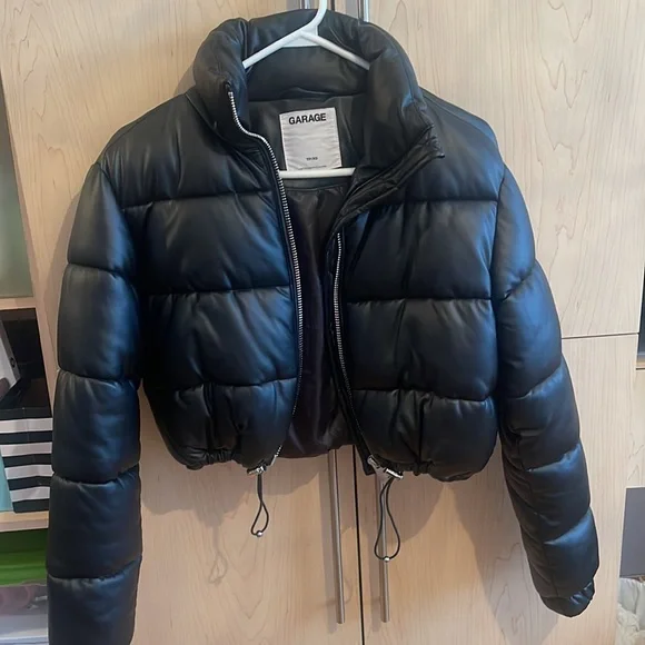 Black jacket - Picture 3 of 4